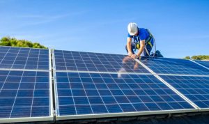 Installation et mise en production des panneaux solaires photovoltaïques à Breteuil